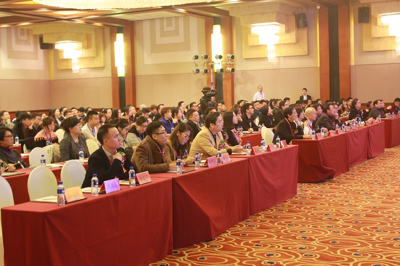 恭祝2016第四届 中国“营造空间”设计峰会 易尚国际装饰荣获殊荣